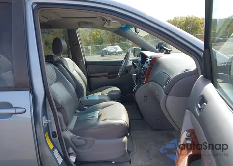 2004 Toyota Sienna Xle из США, поврежденный, VIN 5TDBA22C94S027337